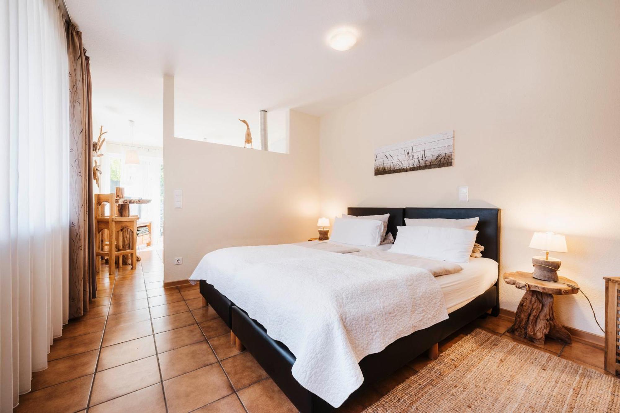 Appartementhotel Seeblick Gronau  Oda fotoğraf