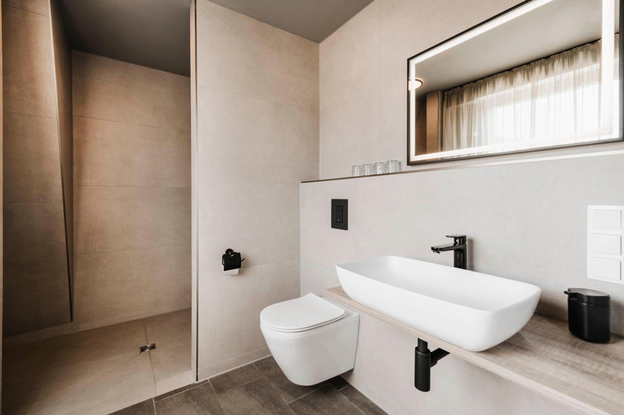 Appartementhotel Seeblick Gronau  Oda fotoğraf