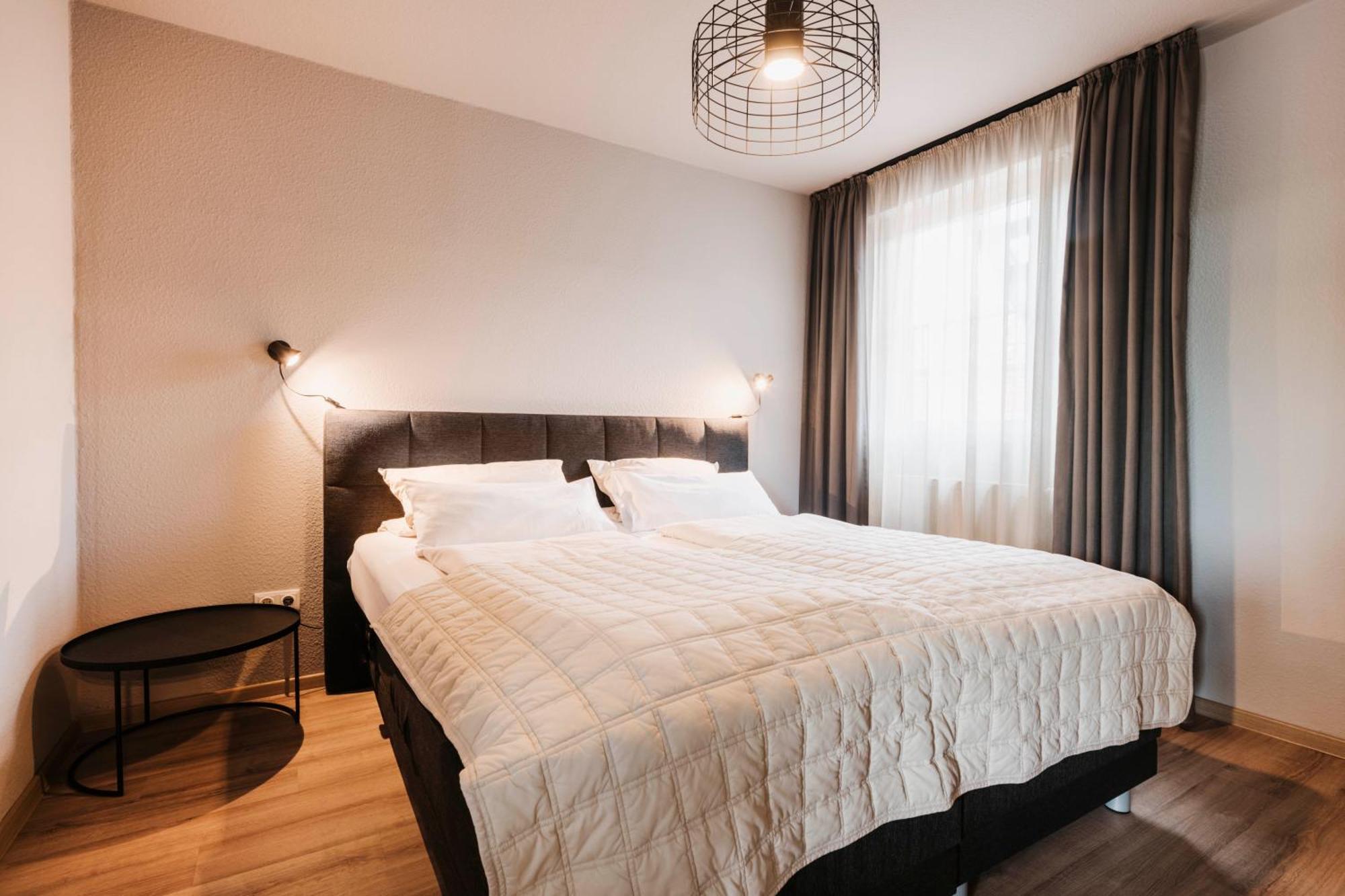 Appartementhotel Seeblick Gronau  Oda fotoğraf
