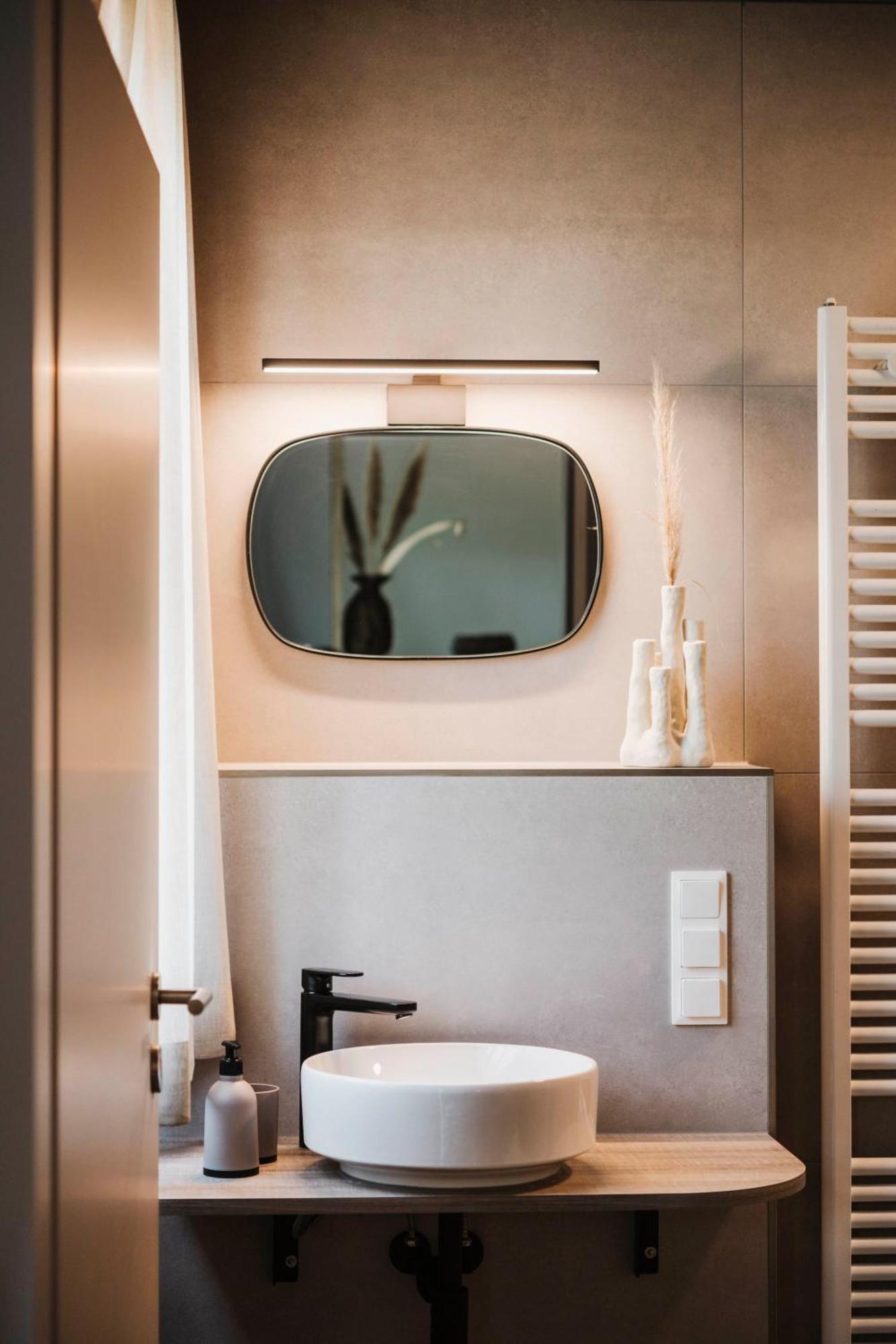 Appartementhotel Seeblick Gronau  Oda fotoğraf
